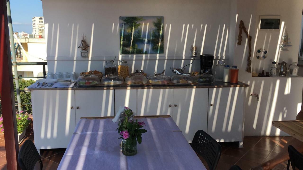 Vila Gjoni Саранда Экстерьер фото